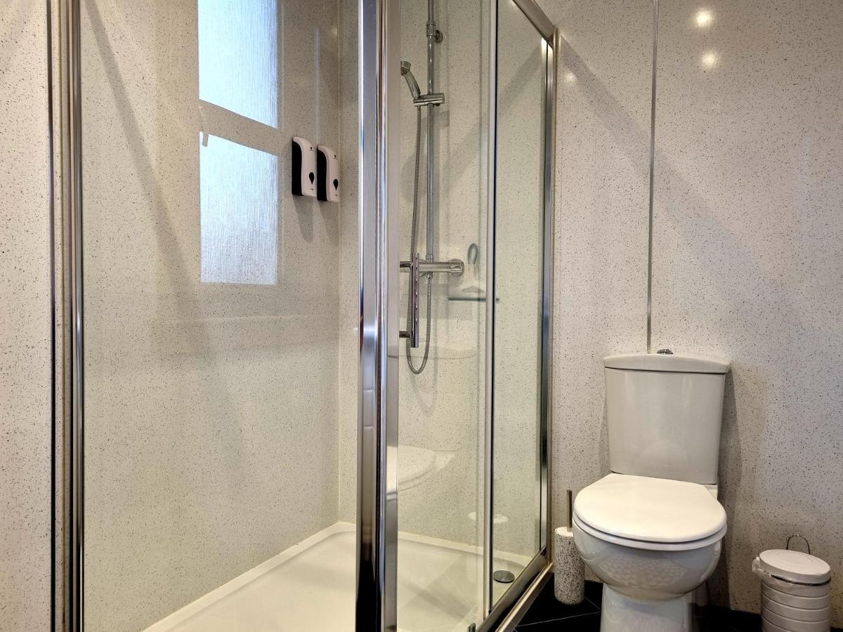 Inverness City 3 Bedroom House Free Parking Exterior photo